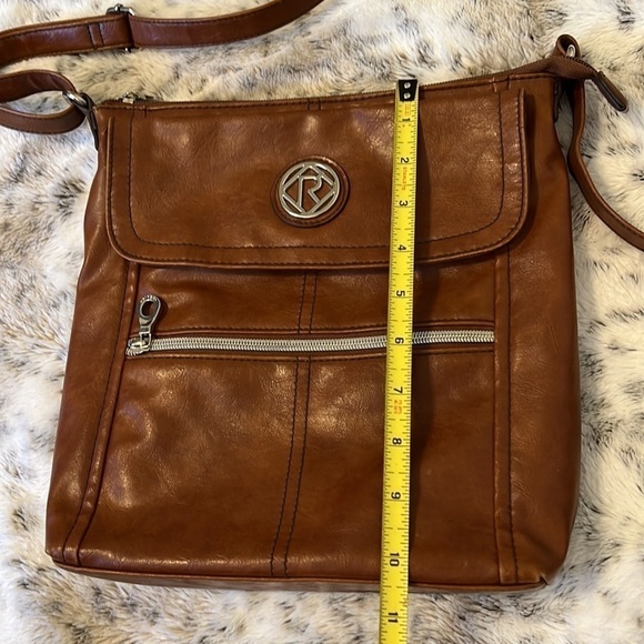 Relic By Fossil Faux Leather Crossbody Bag - Picture 7 of 8